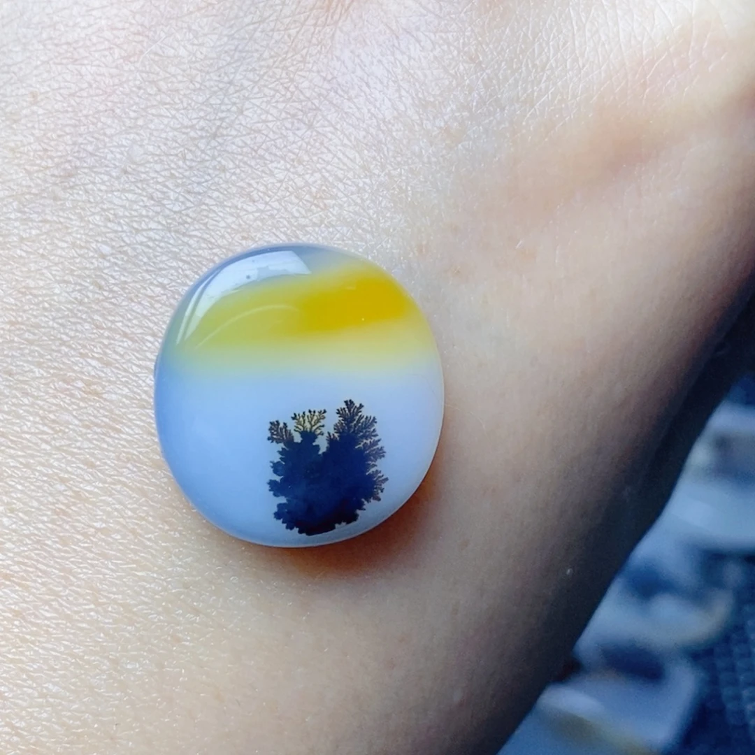 玛瑙/玉髓未镶嵌珠宝奇石