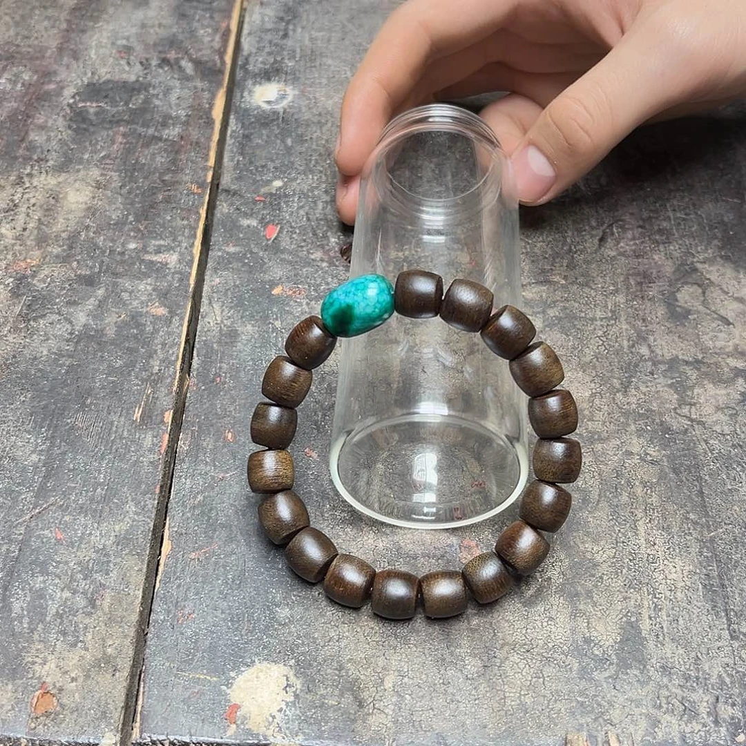 大叶紫檀（黑酸枝木类）