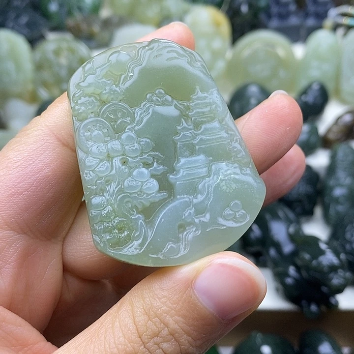 颈饰未镶嵌和田玉