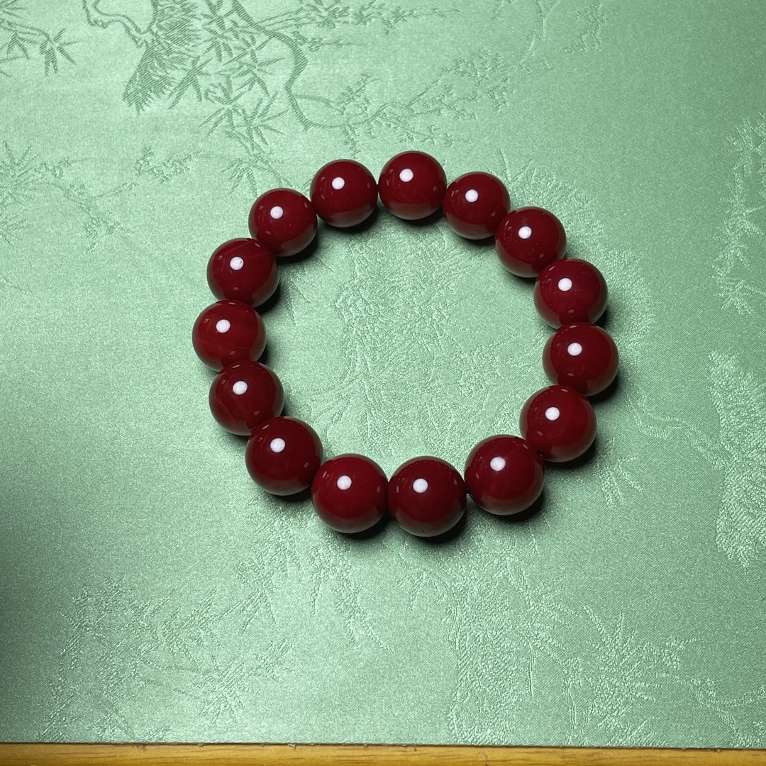 鸽血红玛瑙手串14mm