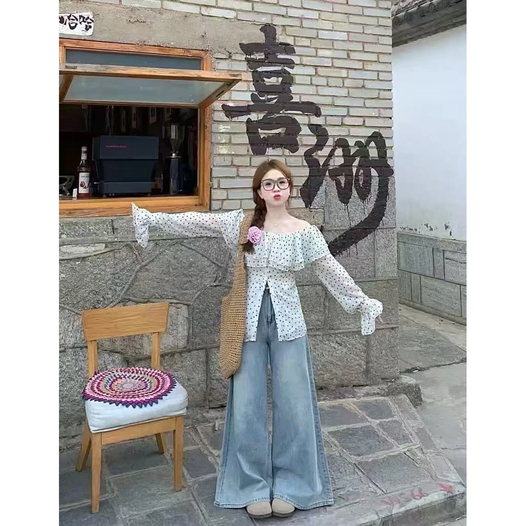 依二一大码法式荷叶边一字肩长袖防晒衬衫女夏薄款上衣+牛仔裤