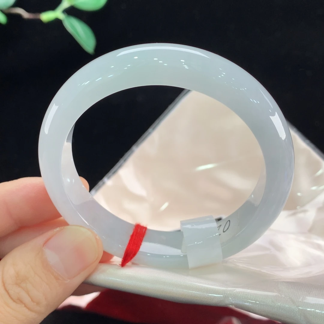 翡翠未镶嵌手镯0232