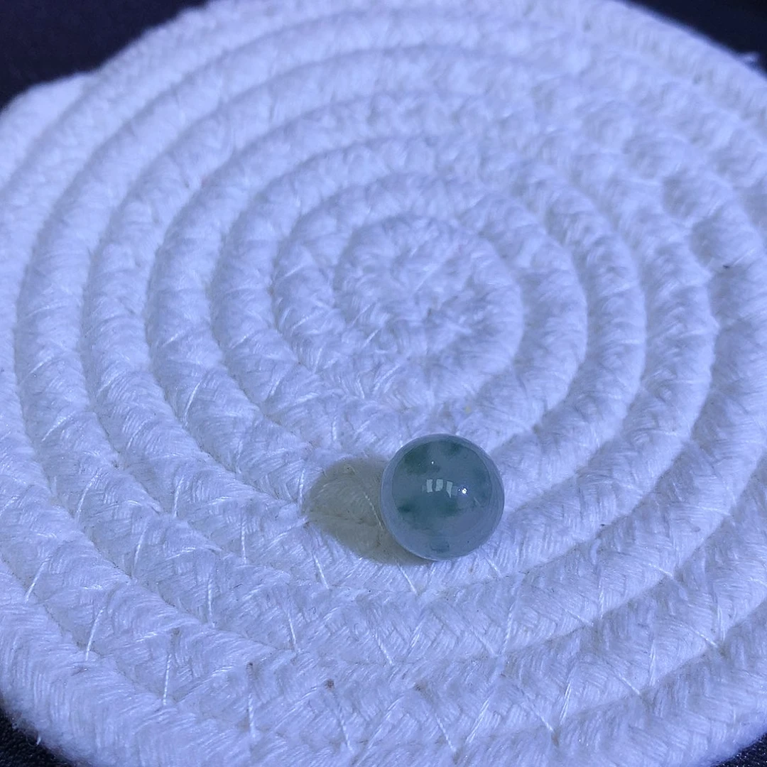 散珠翡翠天然缅甸翡翠单珠卡11.4飘绿花