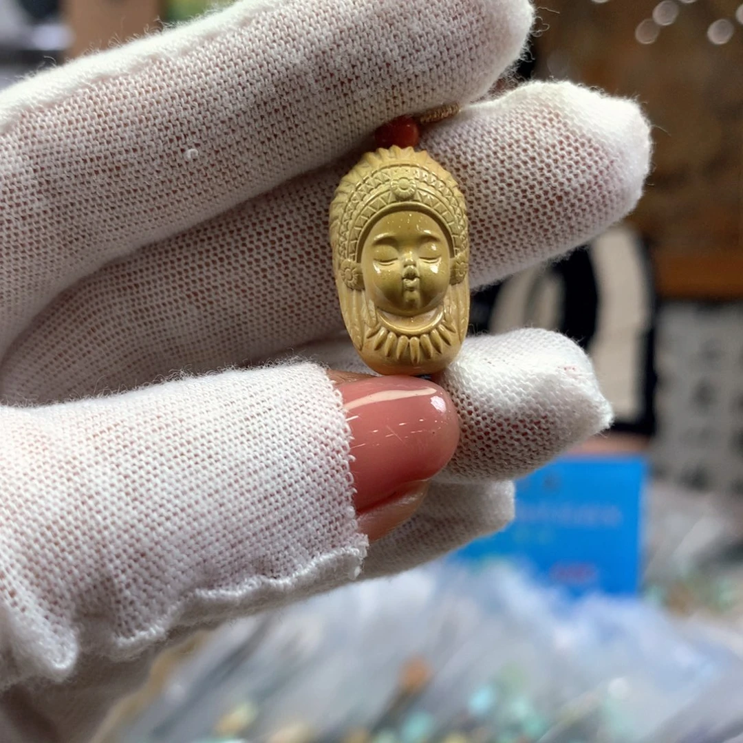 绿松石未镶嵌挂件