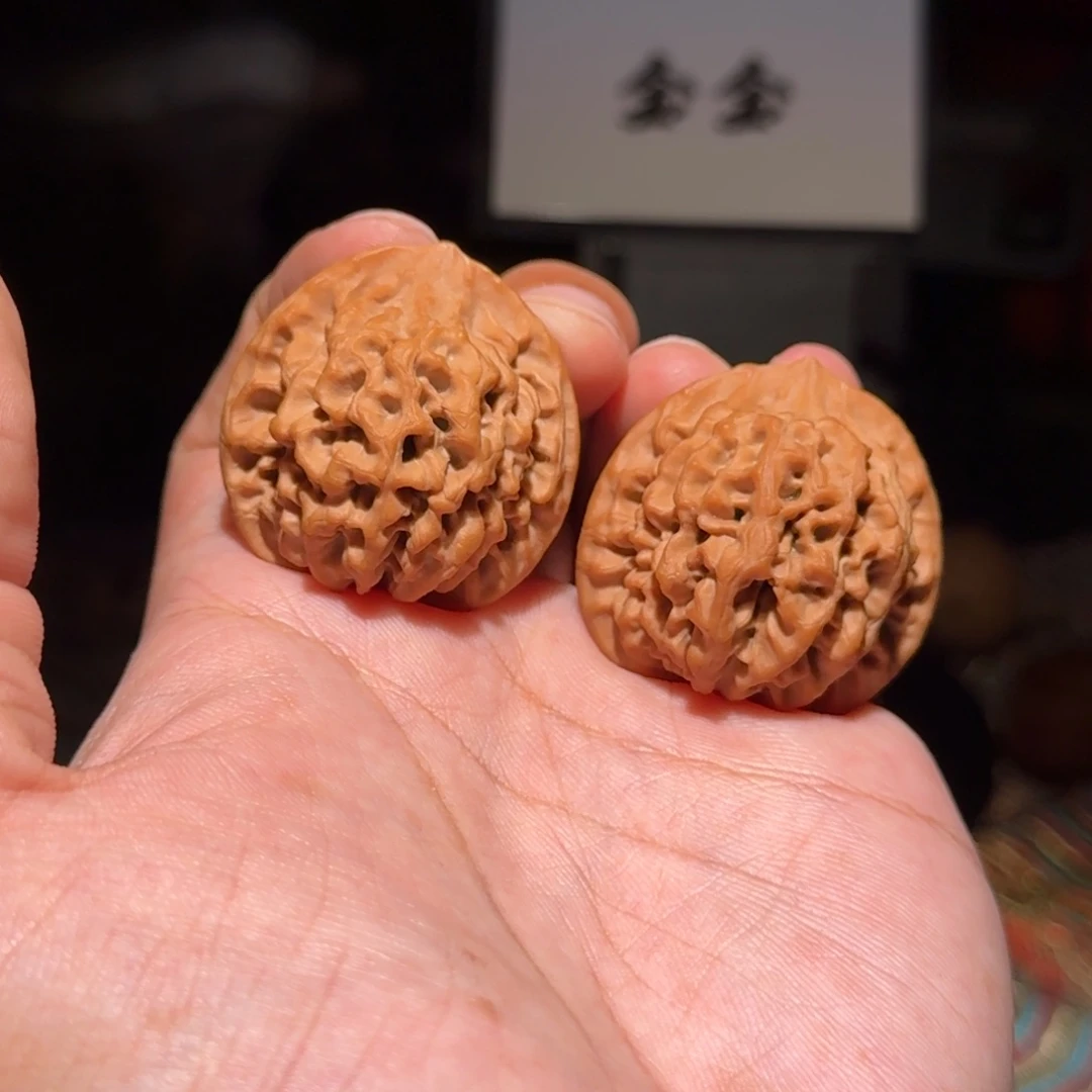 S***活把件核桃1232秦闷，尺寸35 36 36