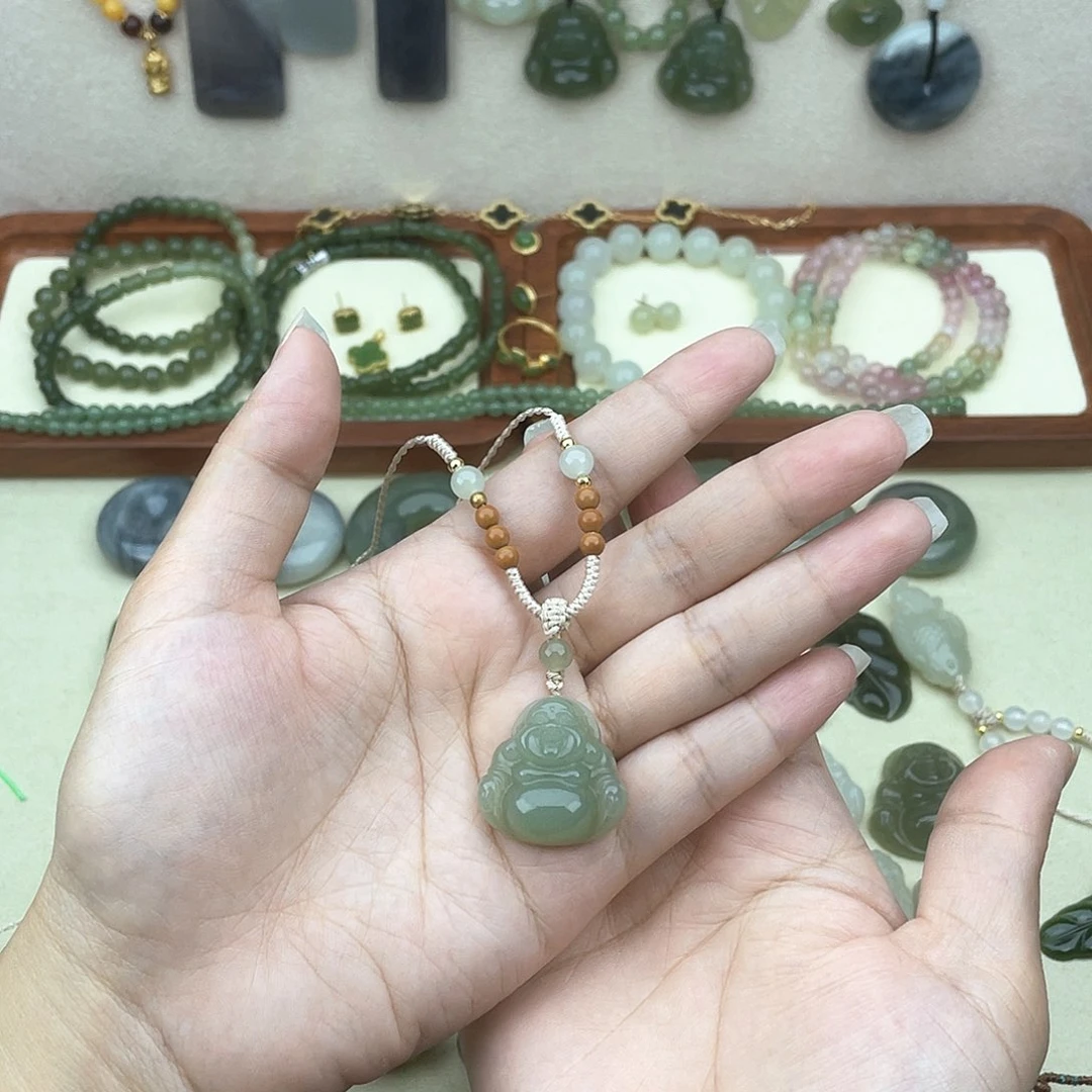 和田玉未镶嵌吊坠(不含链)