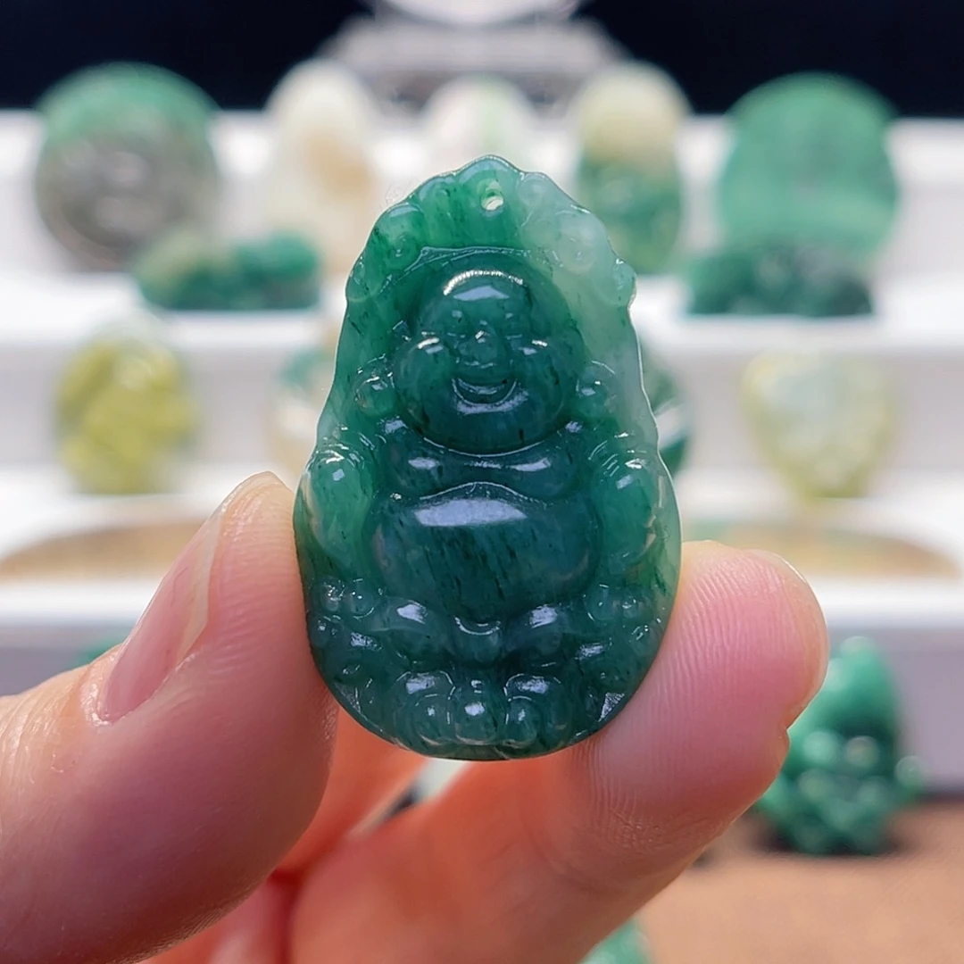 独山玉未镶嵌颈饰