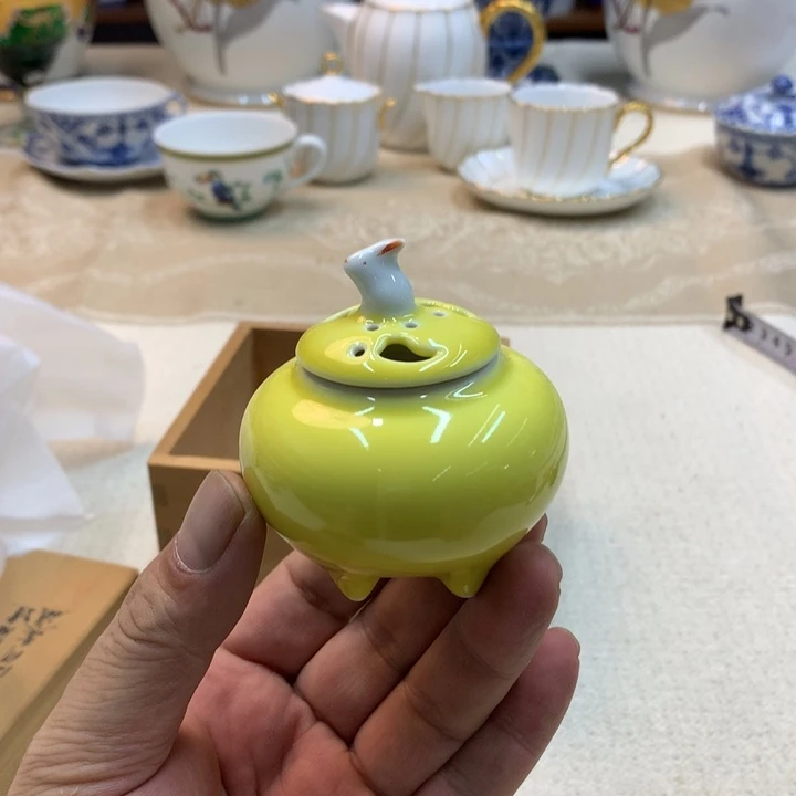 紫砂金瓷阁精品瓷器店