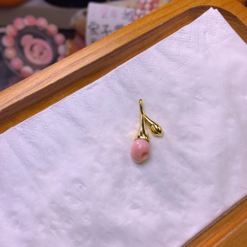 【闪购商品】查罗石颈饰合金福利