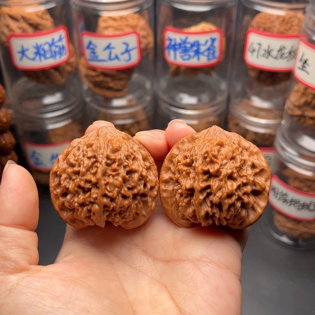 把件文玩核桃43满天星