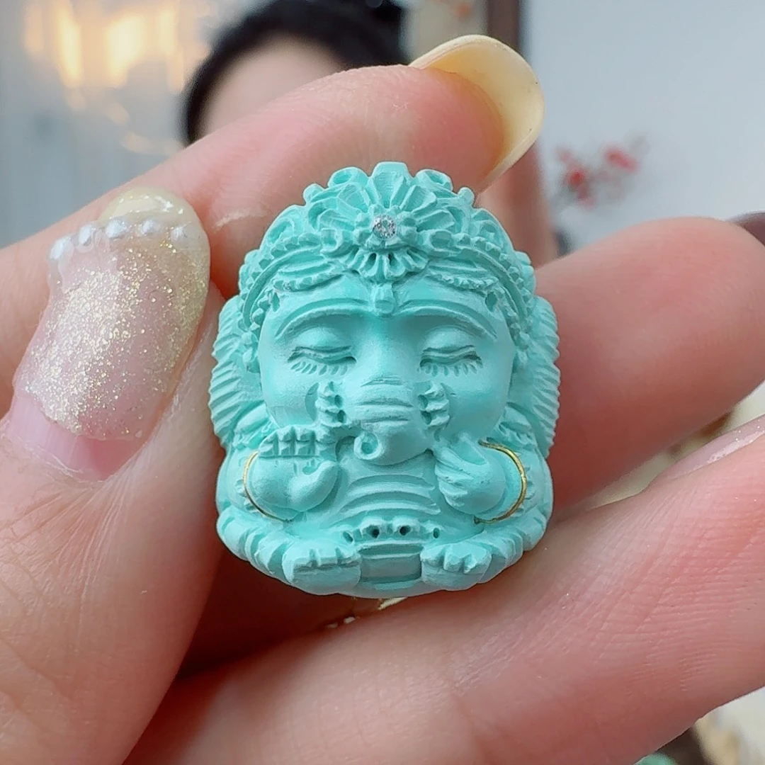 绿松石未镶嵌珠宝奇石