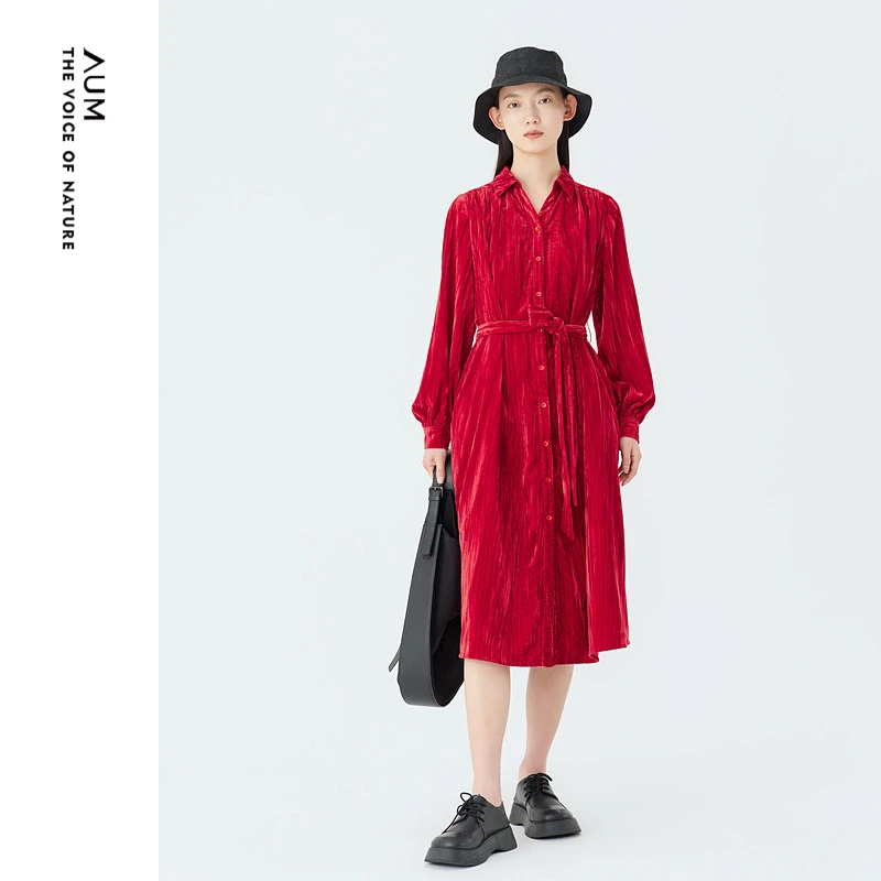 AUM噢姆23年秋冬红色法式气质时尚连衣裙秋款女装轻奢MCDE30206