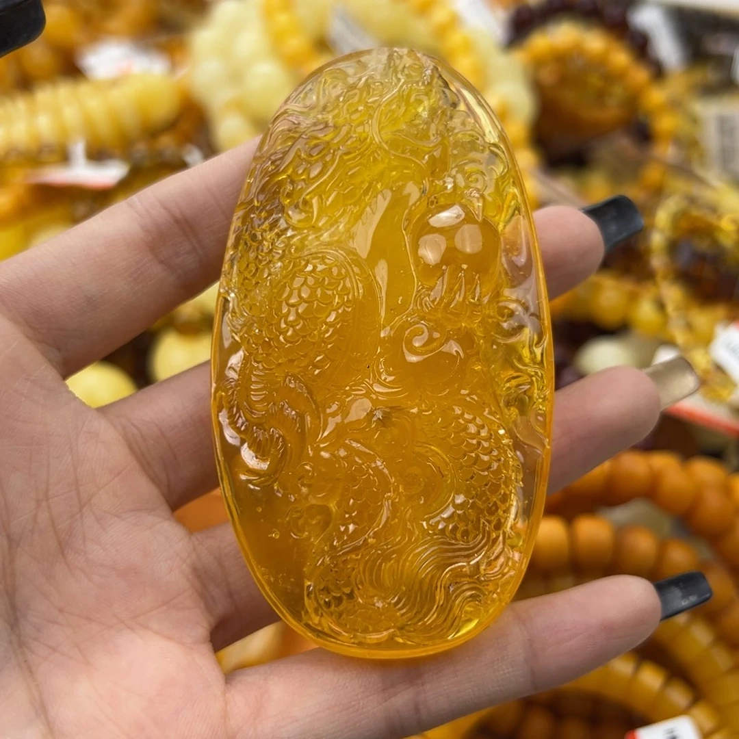 琥珀珠宝奇石未镶嵌