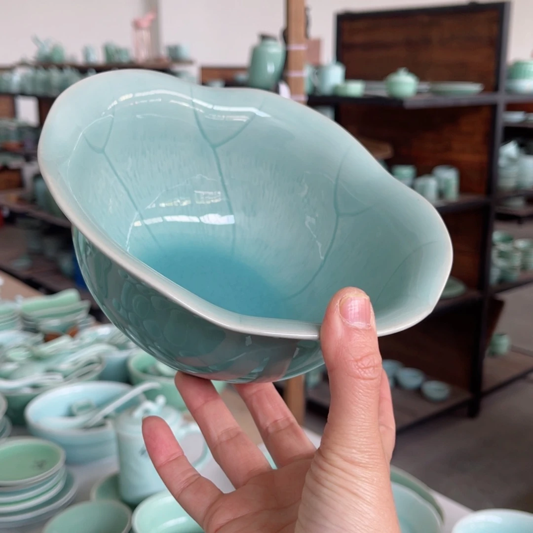 瓷片哈哈哈哈机会哈哈