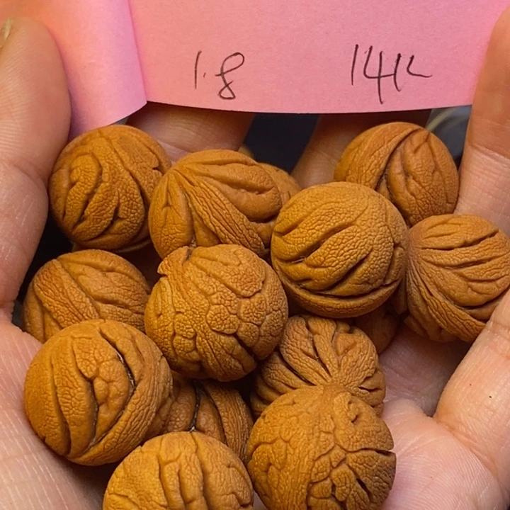 桃核吊坠秦岭龙纹桃核1