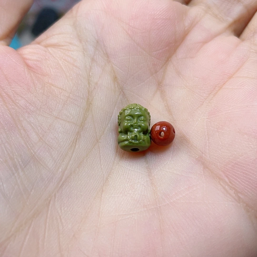未镶嵌配饰南红玛瑙