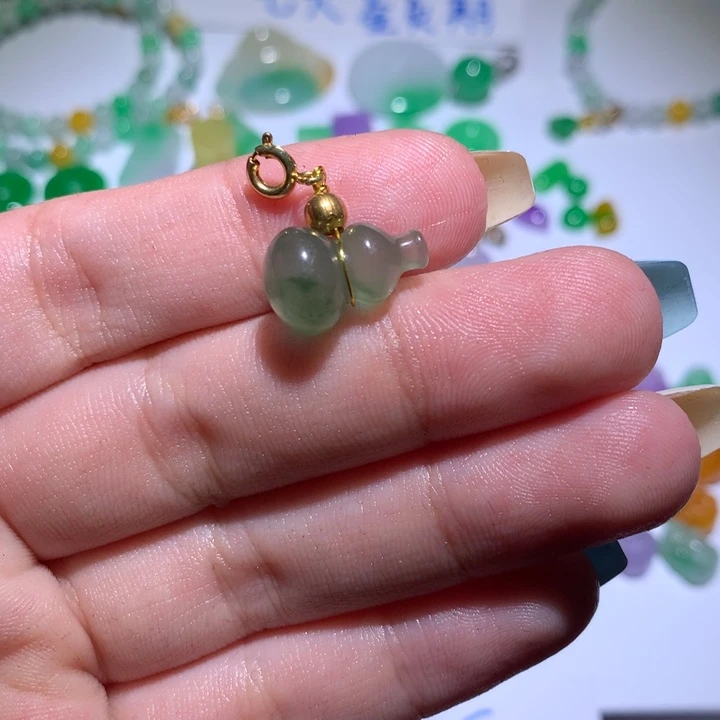 翡翠未镶嵌颈饰无镶嵌87