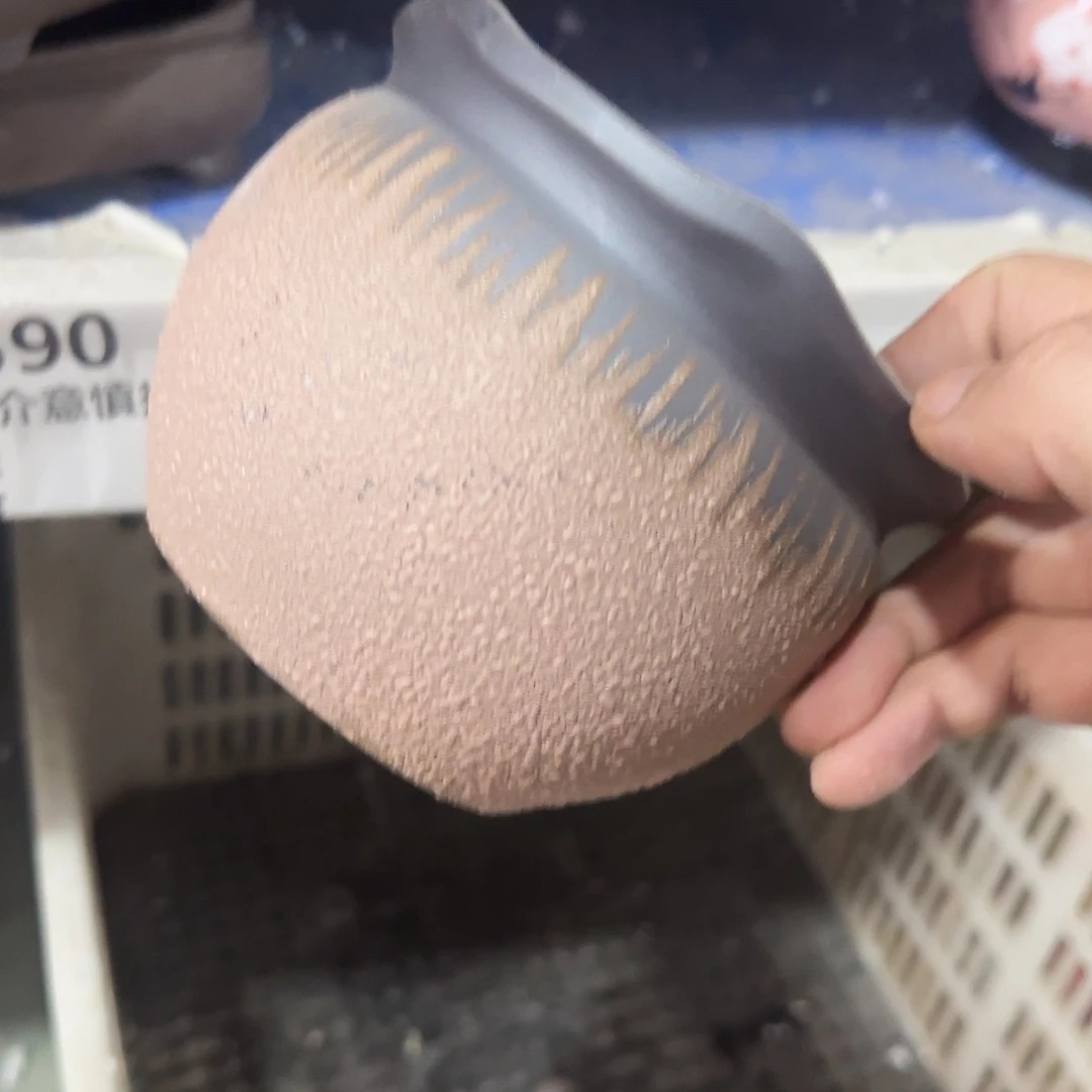 福利局库存尾单·有孔花盆当天满9元发582