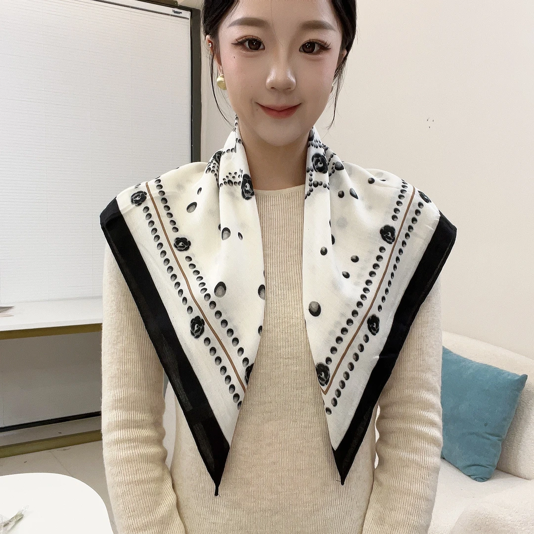 人字纹法式高级印花65方巾女波点山茶花复古丝巾柔软护颈围脖