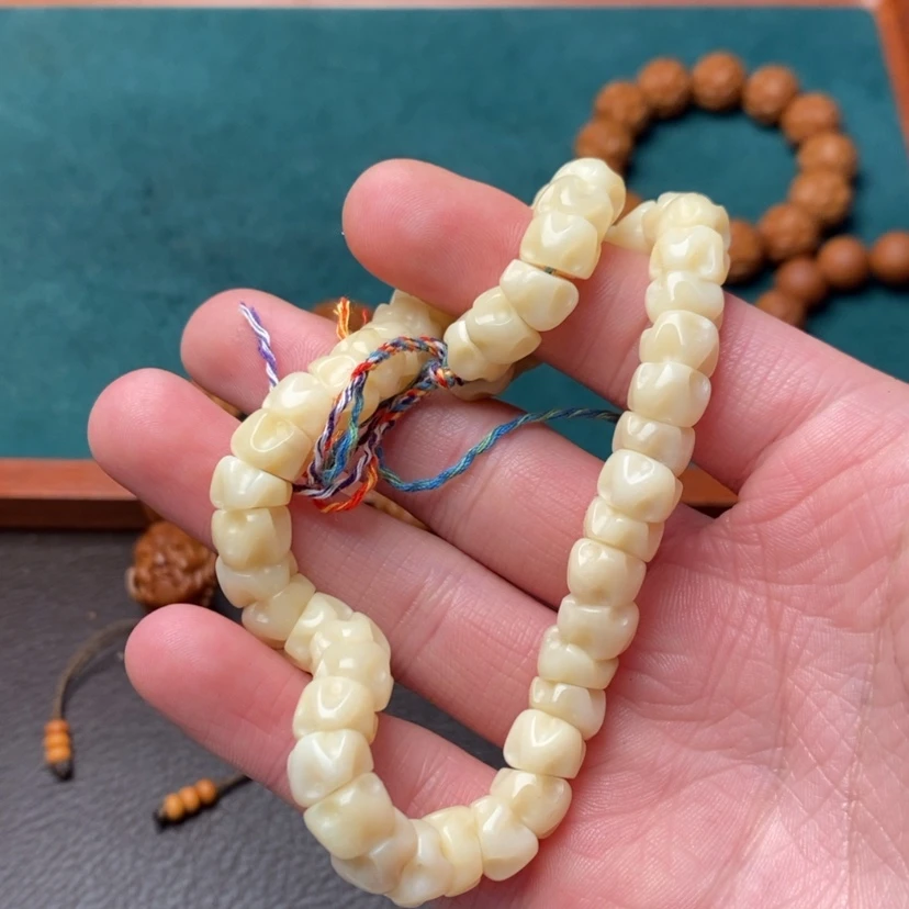 【闪购商品】橄榄核吊坠慧*事橄榄核