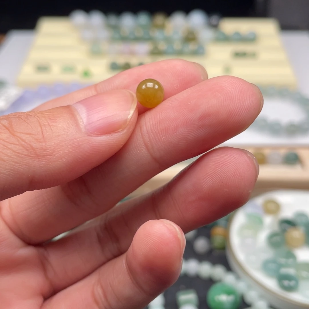 清***哥翡翠散珠卡6.7 单颗