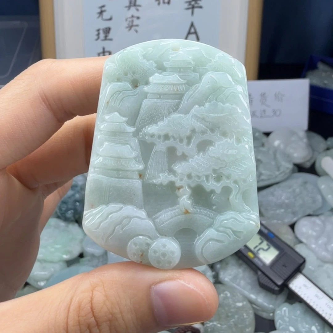 颈饰未镶嵌翡翠翡翠