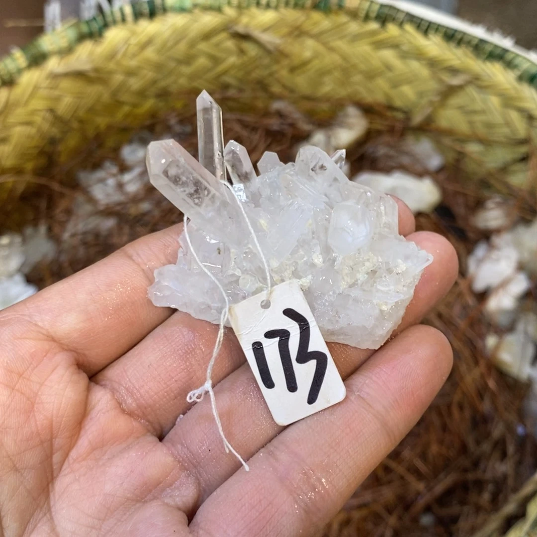 水晶原石摆件未镶嵌水晶