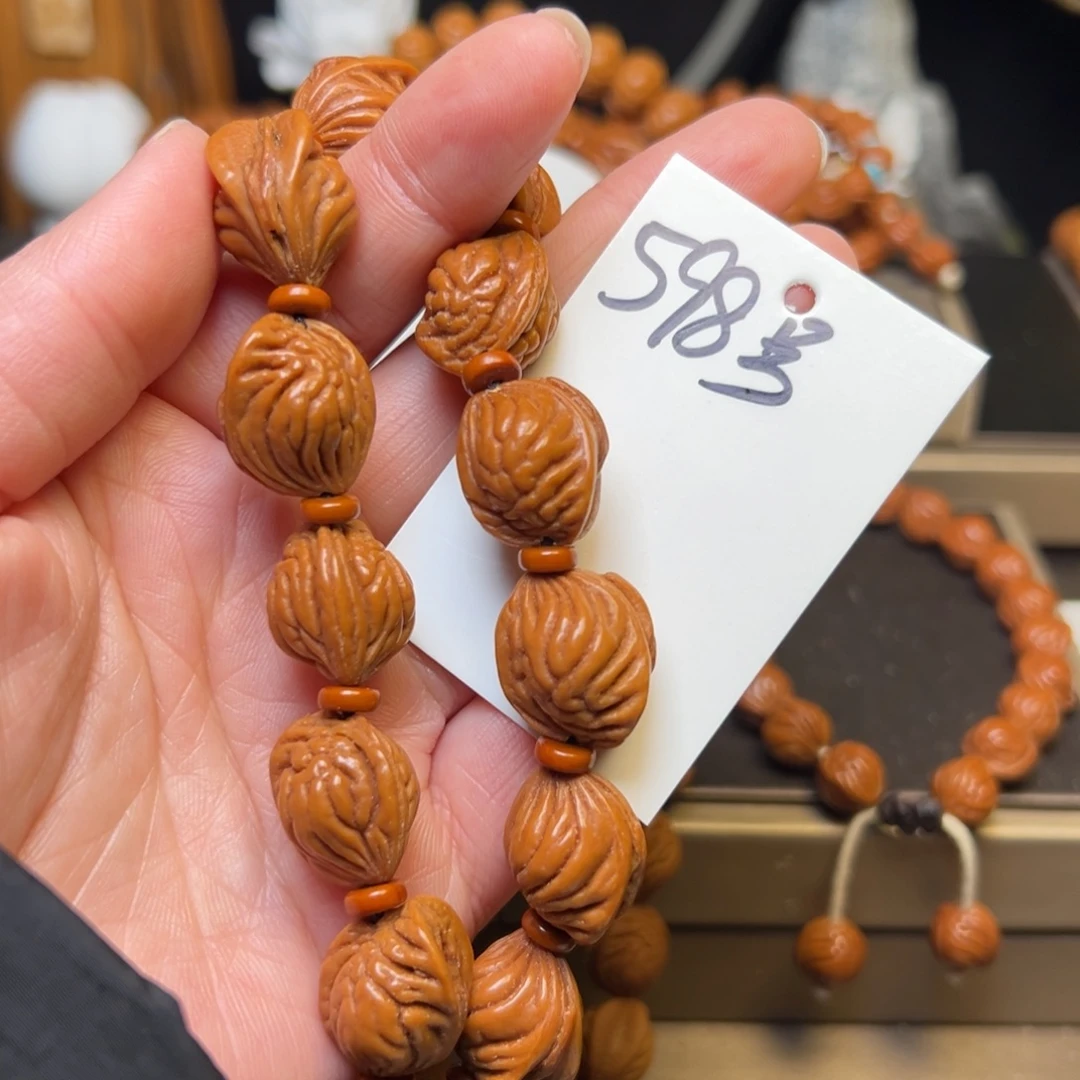 桃核吊坠秦岭龙纹桃核15生命之源