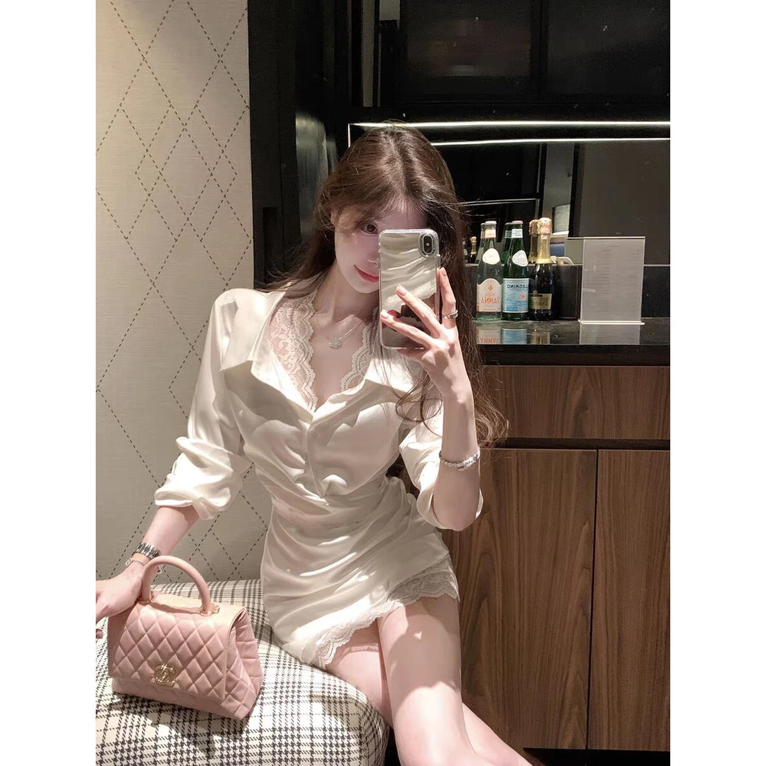 柔雾2025新款春装气质性感蕾丝衬衫短裙缎面连衣裙女