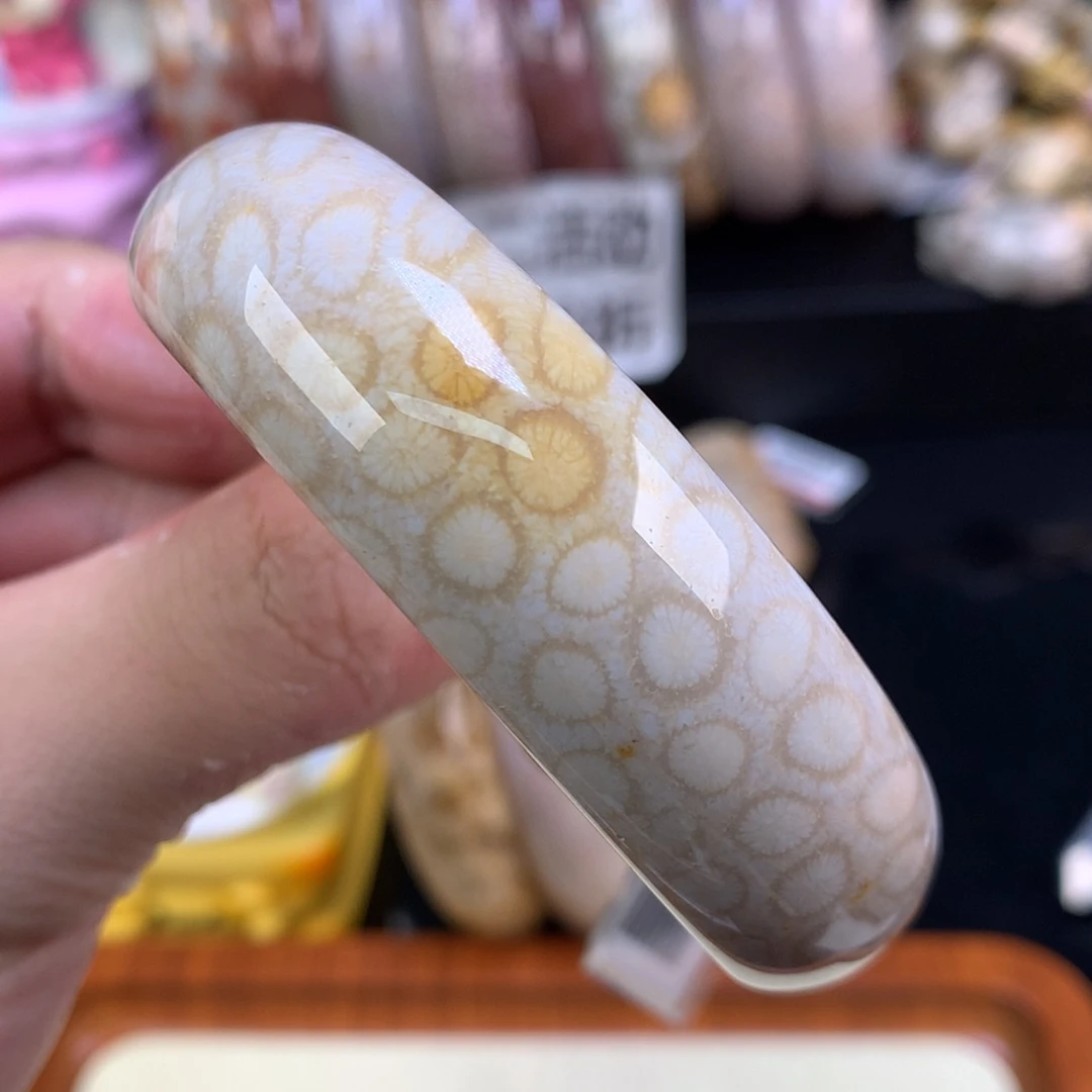 【闪购商品】颈饰未镶嵌硅化珊瑚（珊瑚玉）84号55.4圈奶白豹纹