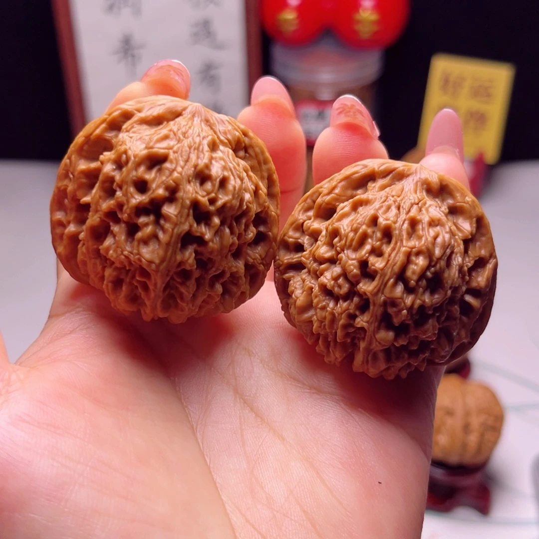 文玩核桃吊坠43尺球江