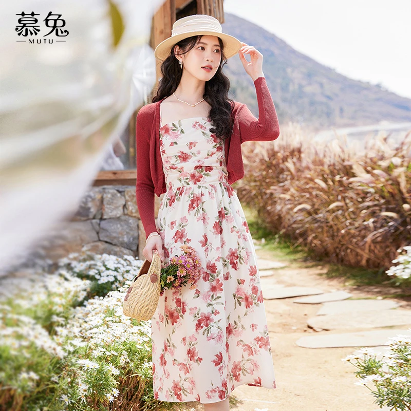 慕兔法式复古气质红色碎花连衣裙女2025早春新款针织开衫两件套装