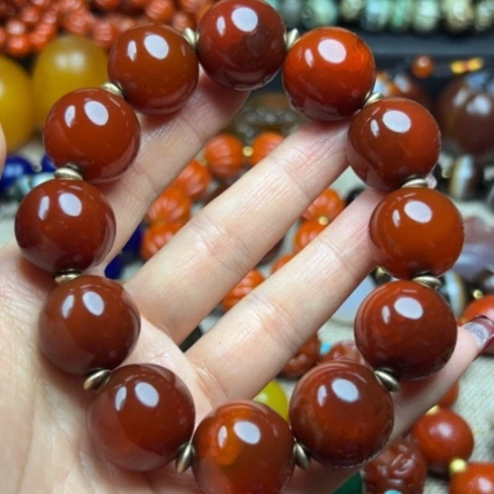 沉***@玛瑙/玉髓未镶嵌颈饰