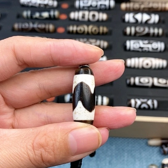 玛瑙吊坠未镶嵌歐**生