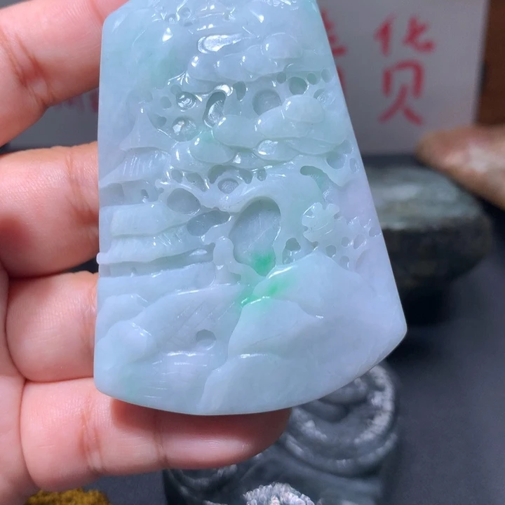 翡翠未镶嵌颈饰保真天然A货翡翠