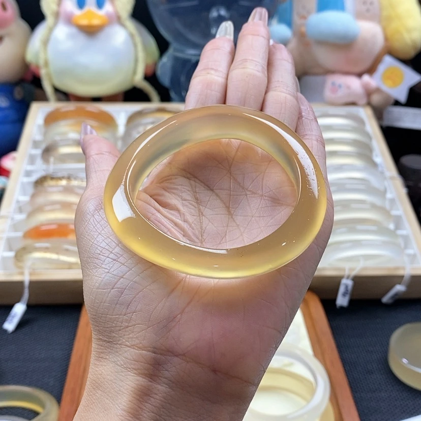 【闪购商品】玛瑙/玉髓手镯未镶嵌