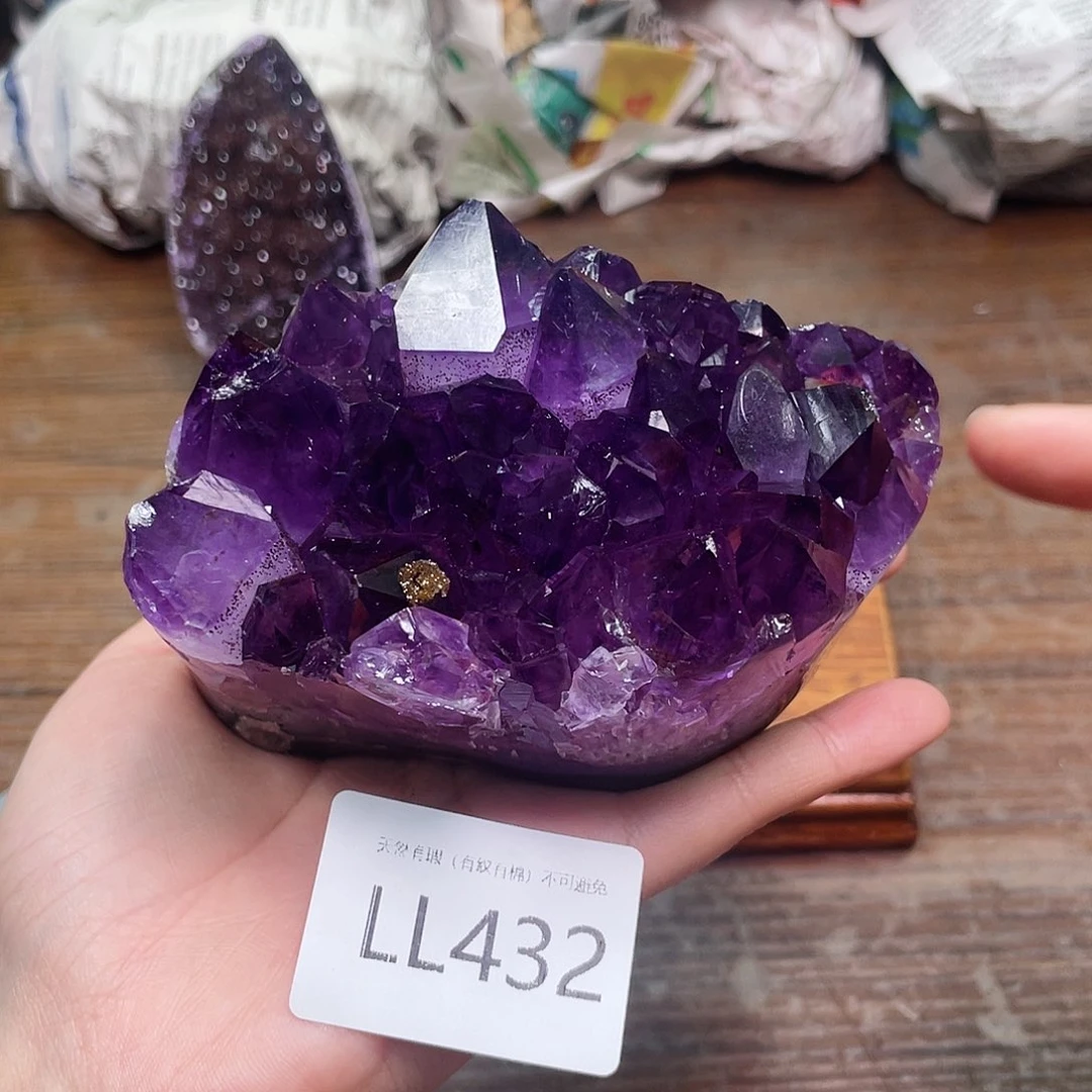 未镶嵌大型摆件（非配饰）水晶