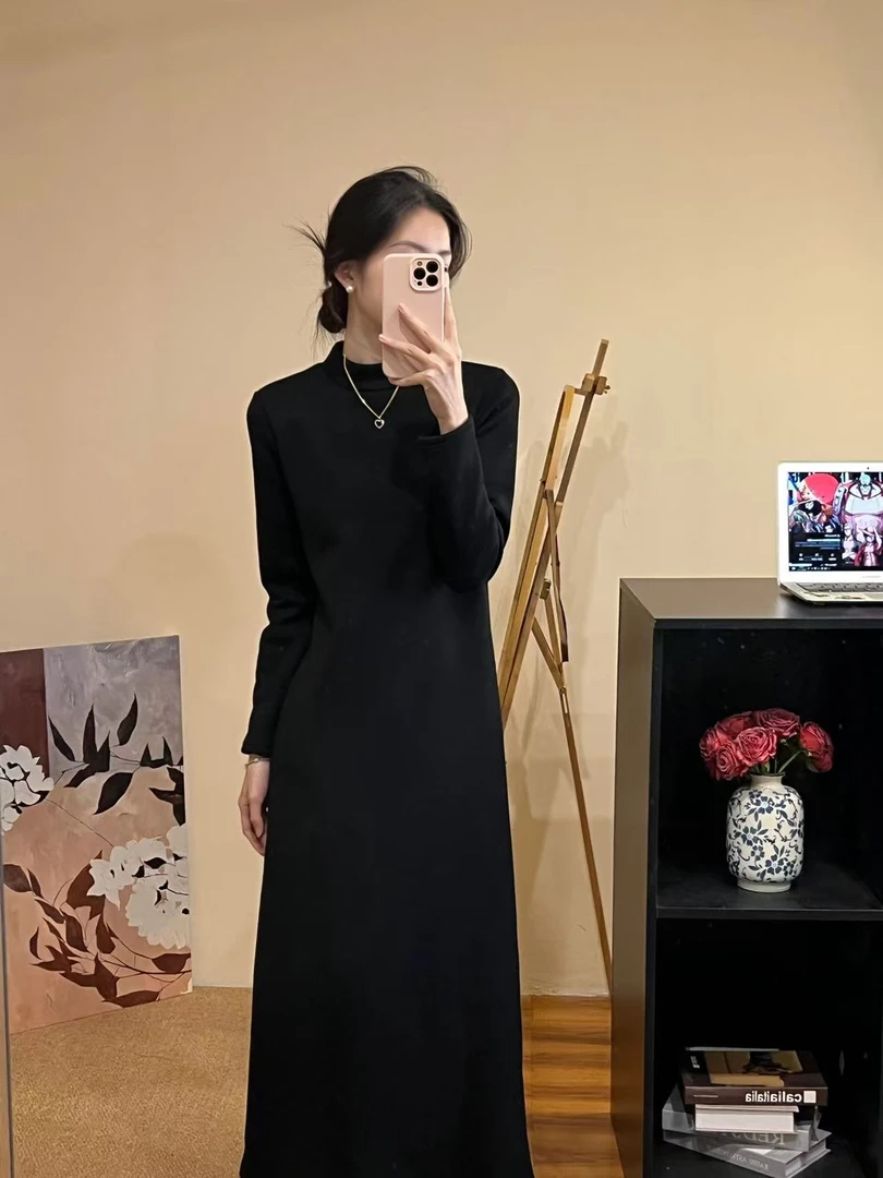 ”百搭公式“冬季韩系简约百搭显瘦加绒半高领打底连衣裙25134#