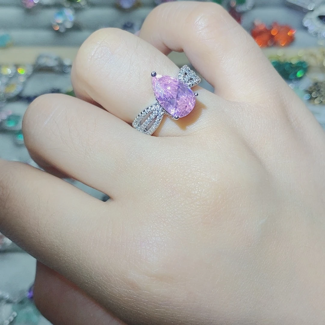 【闪购商品】银S925镶嵌耳饰托帕石