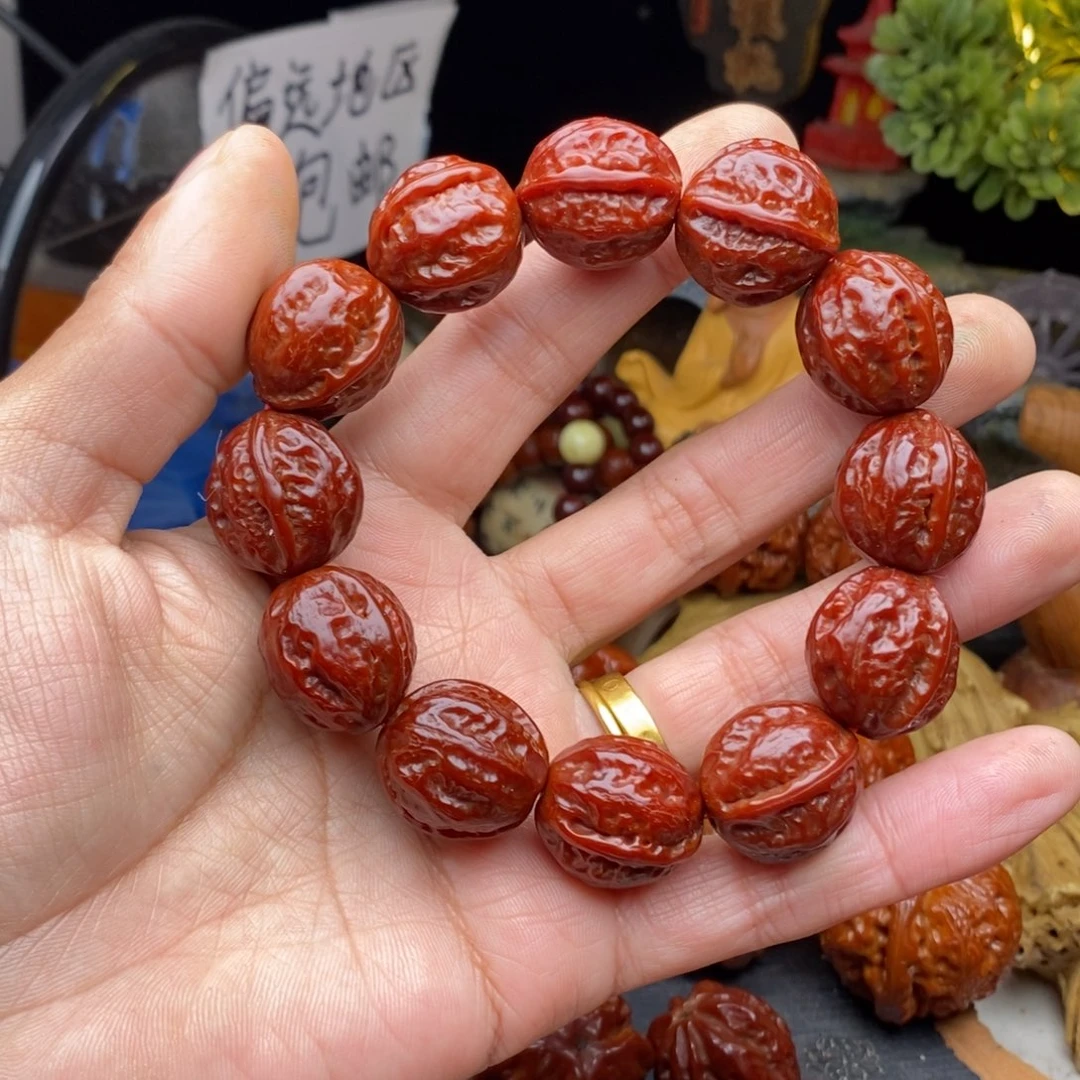 桃***子文玩核桃把件手串