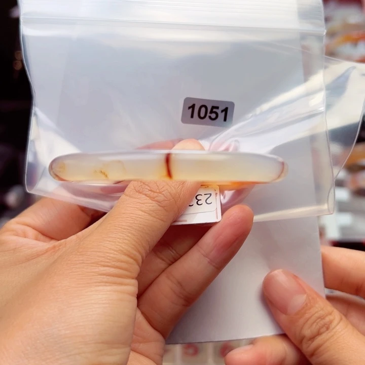 玛瑙/玉髓手镯未镶嵌糯****）