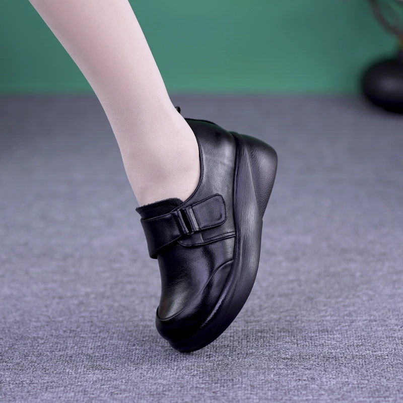 圆头头层牛皮鞋厚款防水台中口单鞋春秋乐福鞋鞋子妈妈鞋舒适