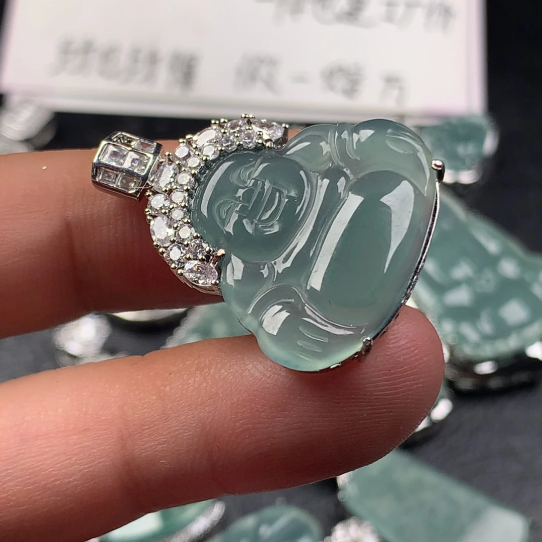 颈饰未镶嵌翡翠大佛公