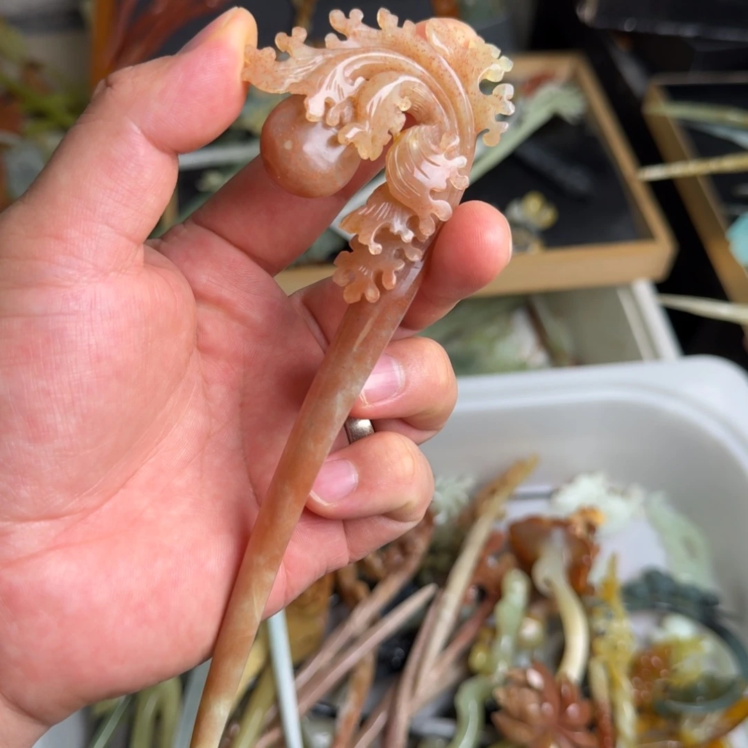 蛇纹石玉未镶嵌发饰