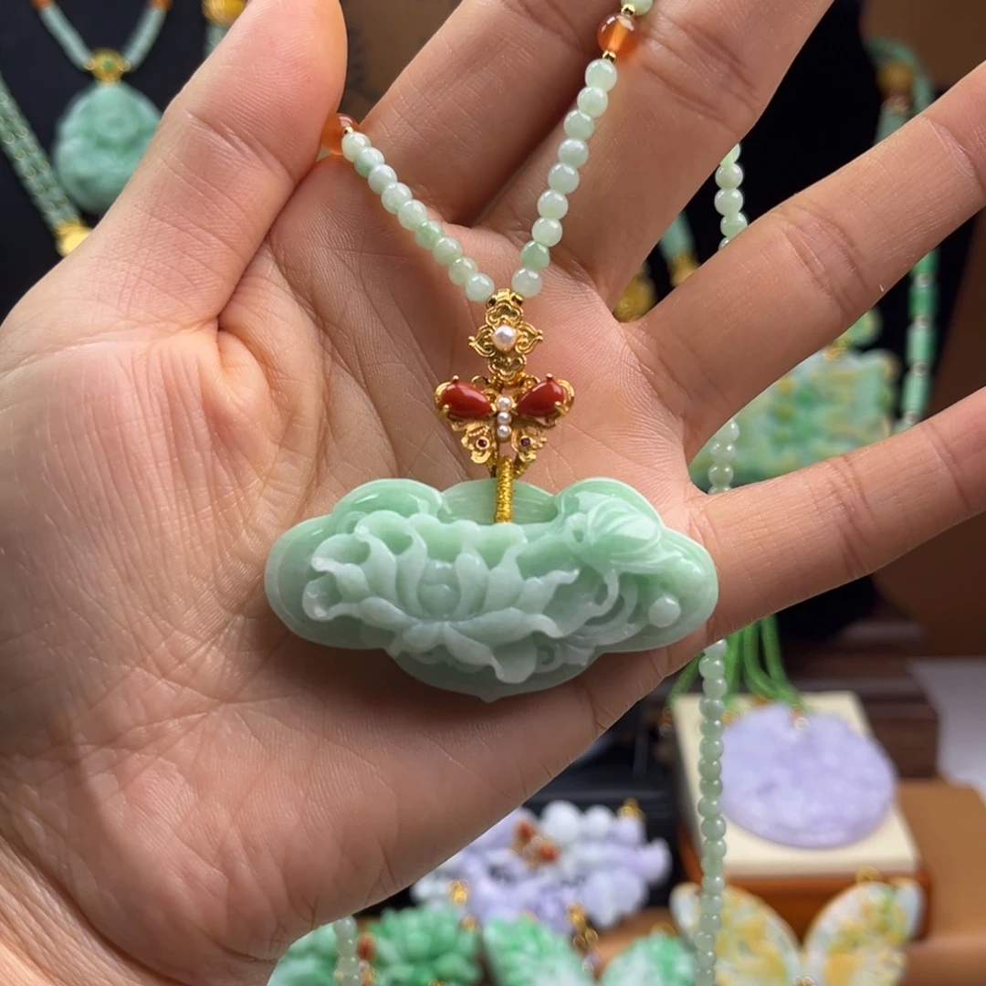 翡翠未镶嵌颈饰天然翡翠