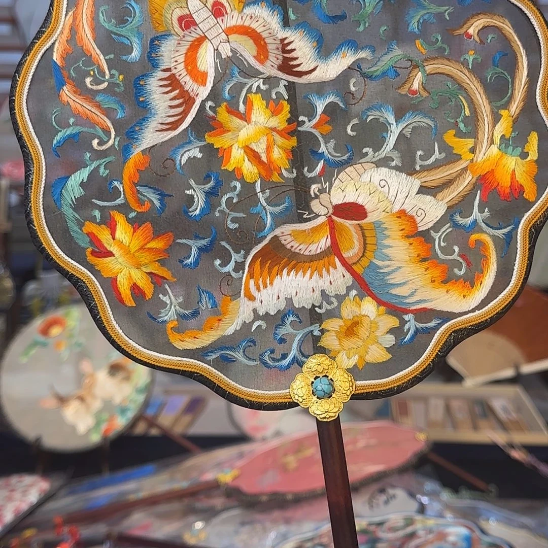 錵***镯扇子纯手工苏绣团扇