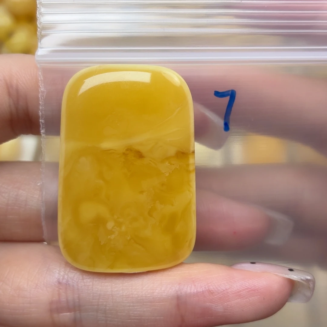 蜜蜡未镶嵌裸石蜜蜡