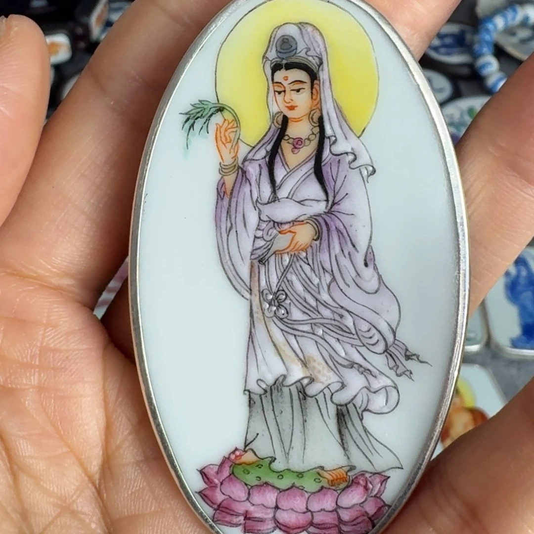 瓷片锁*观音挂件一个
