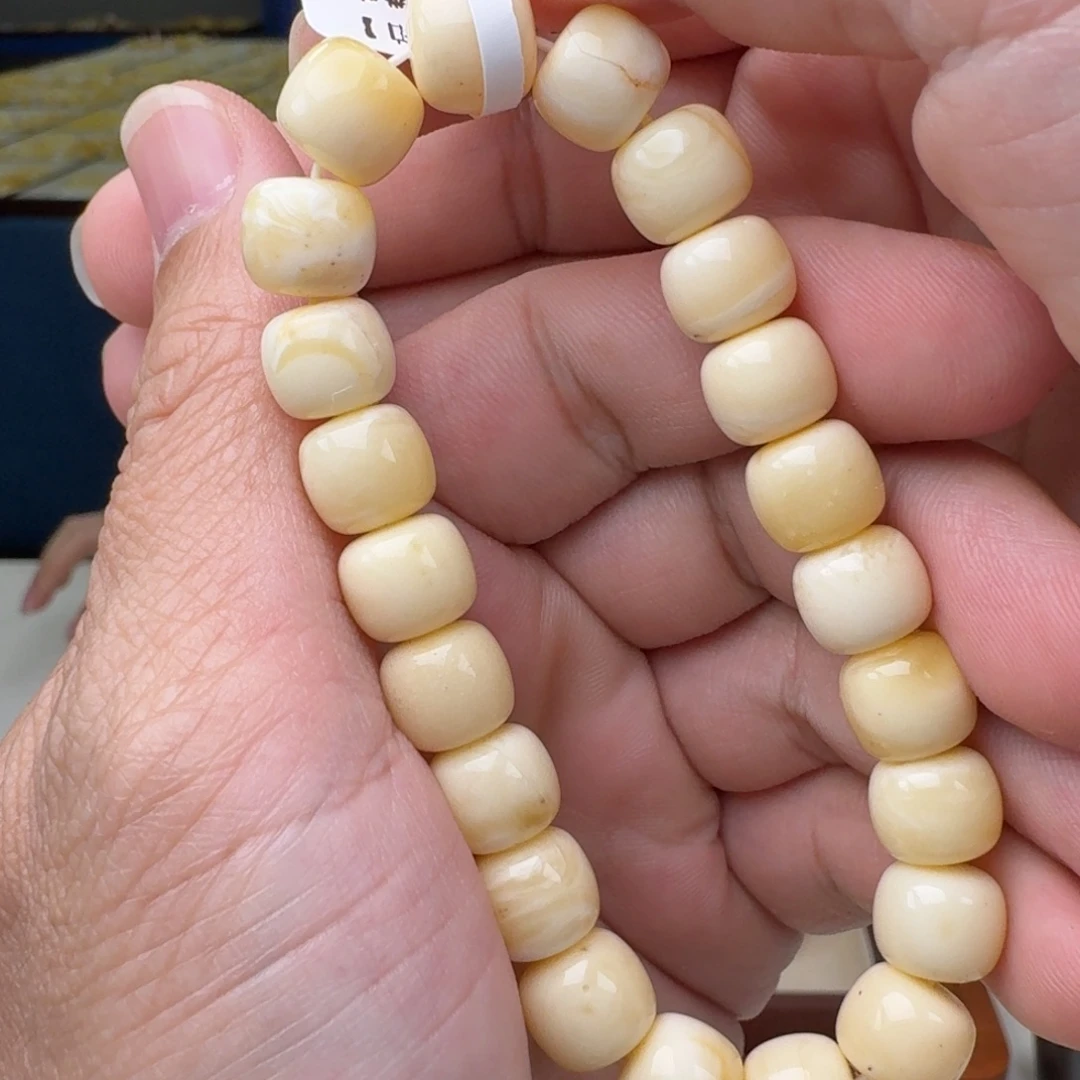 琥珀未镶嵌手链蜜蜡手串