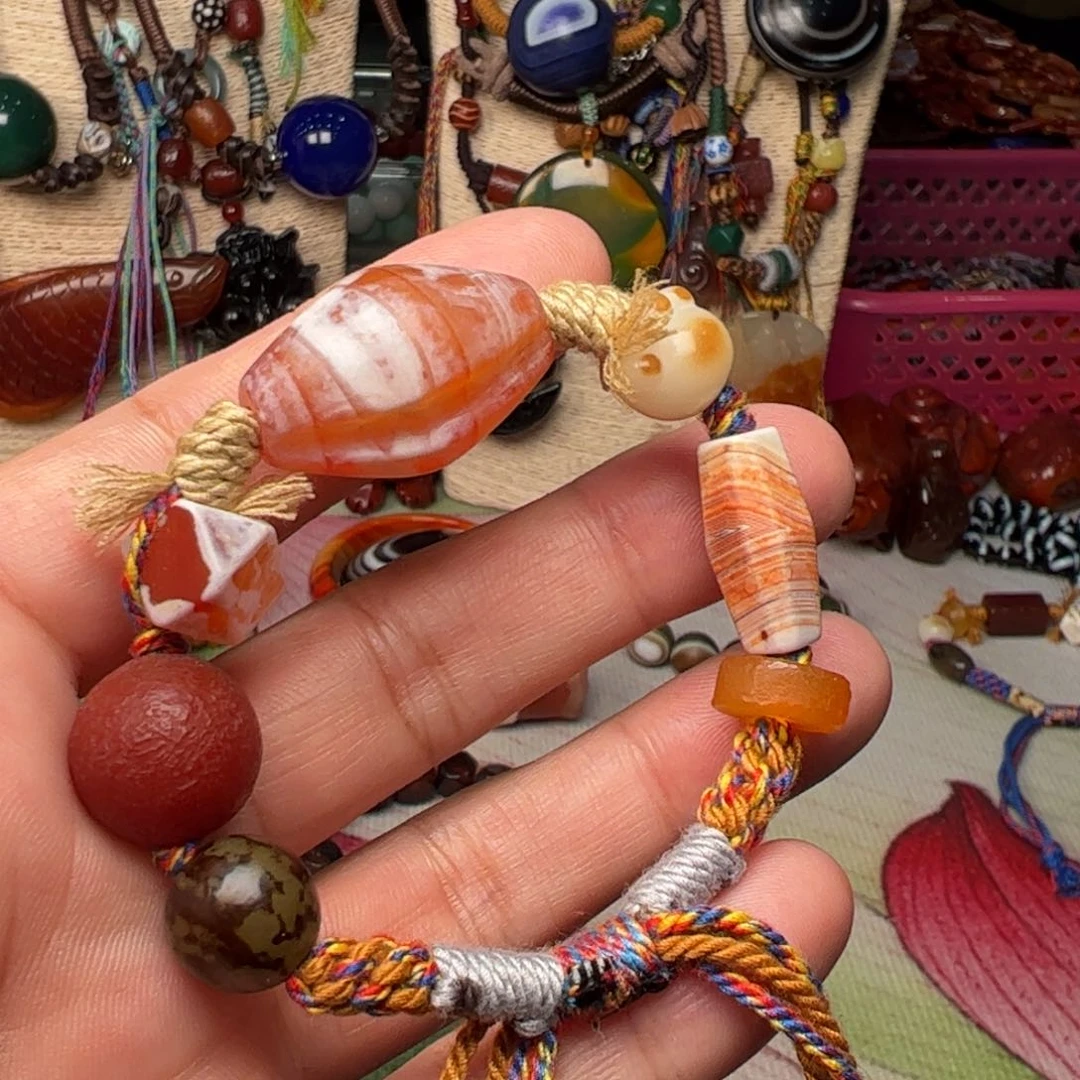 玛瑙/玉髓颈饰未镶嵌